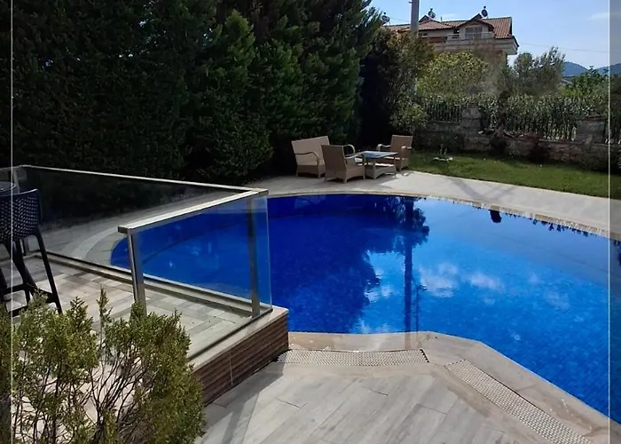 Cigdem Villa *